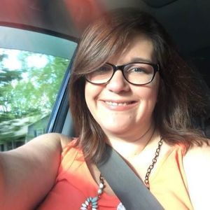 Meet your Posher, Casey